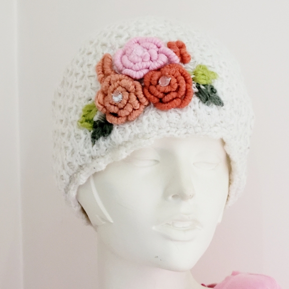 Winter White Knit Cap with Flowers Women's Warm & Stretchy - Picture 2 of 7